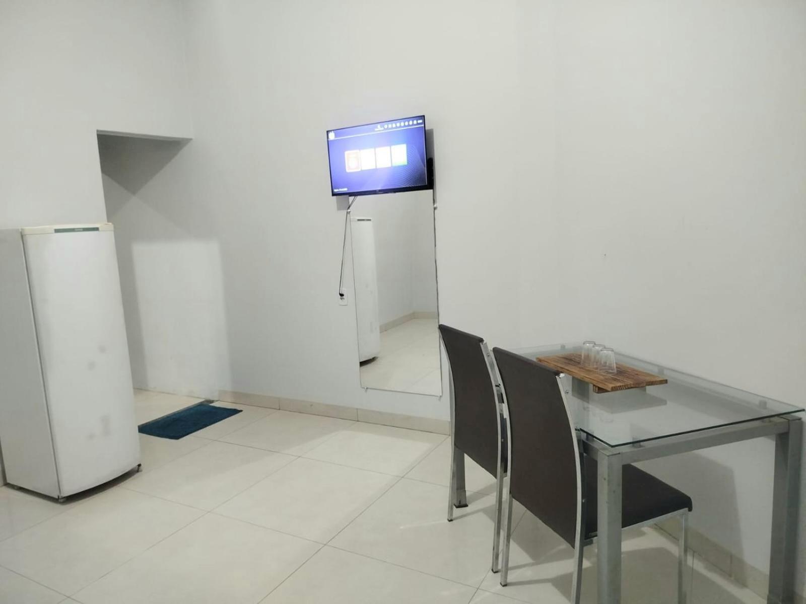 Casa De Hospedes Proximo Ao Aeroporto Palmas  Bagian luar foto