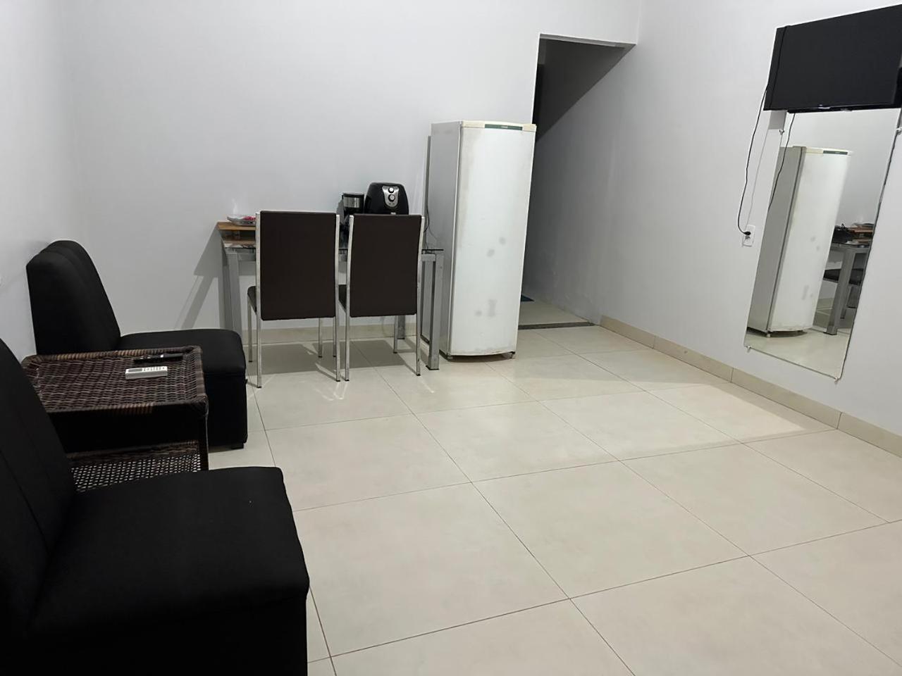 Casa De Hospedes Proximo Ao Aeroporto Palmas  Bagian luar foto